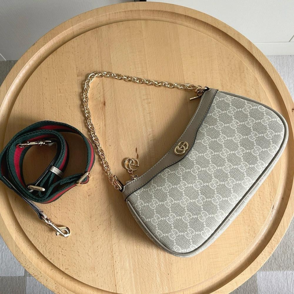Classic Refined Crossbody Bag 25x15.5x6cm