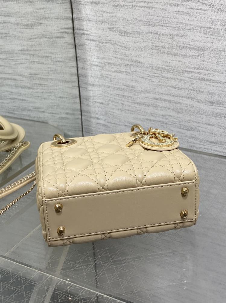 Top Handle Bag Style 2041284124