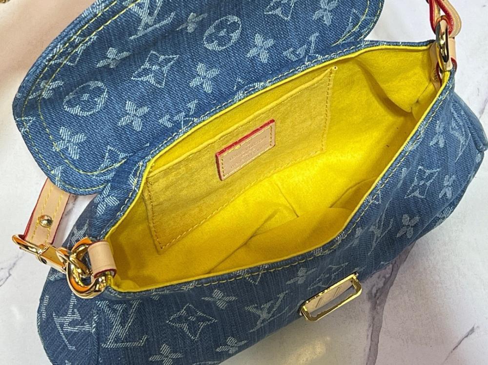 Luxury Stylish Monogram Leather Bag 26x17x7cm
