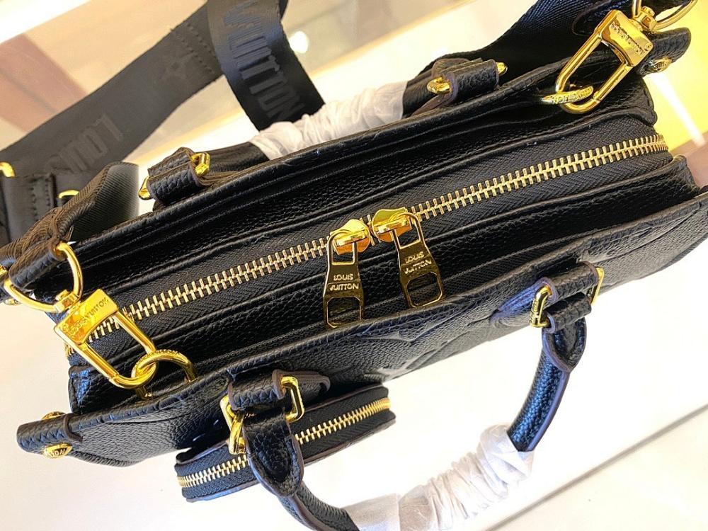 Luxury Stylish Jacquard Shoulder Bag 25x13x10cm