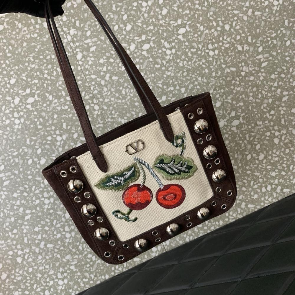 Embroidered Leather Top Handle Bag Style 1634686870