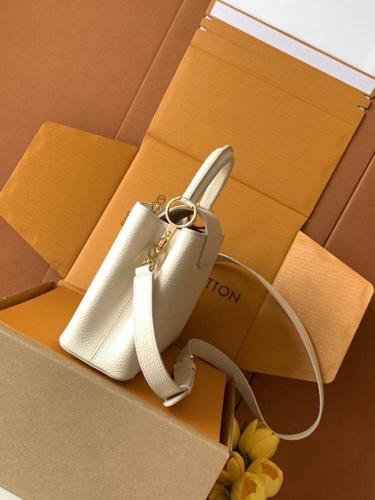 Arco Top Handle Bag Style 1760442434