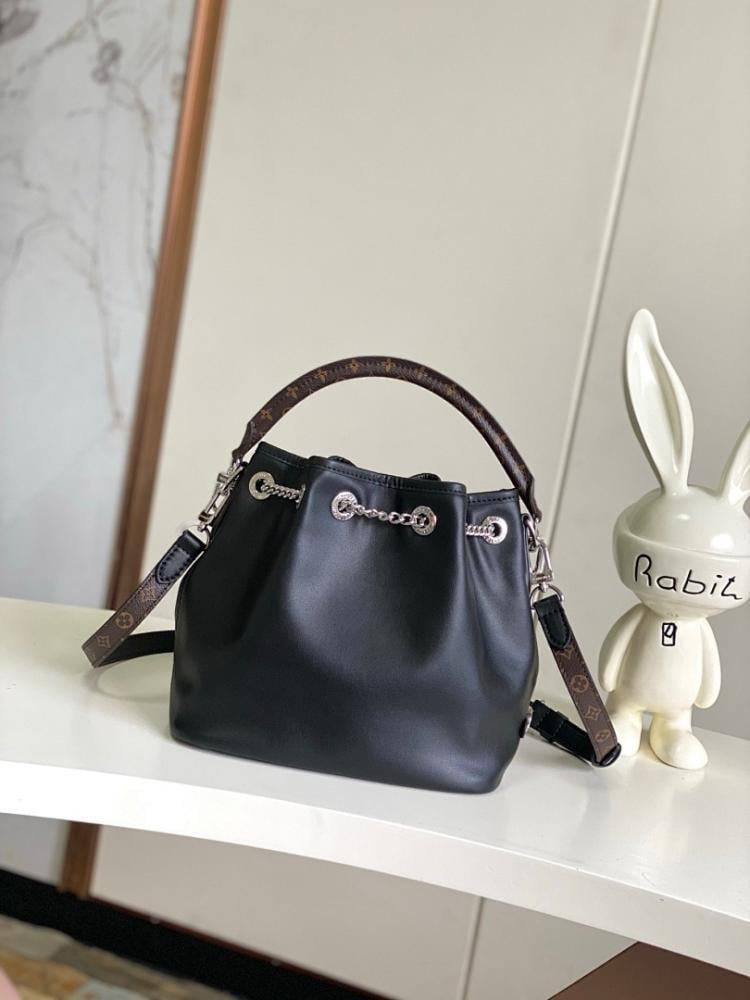 Classic Leather Top Handle Bag 24x22.5x15.5cm