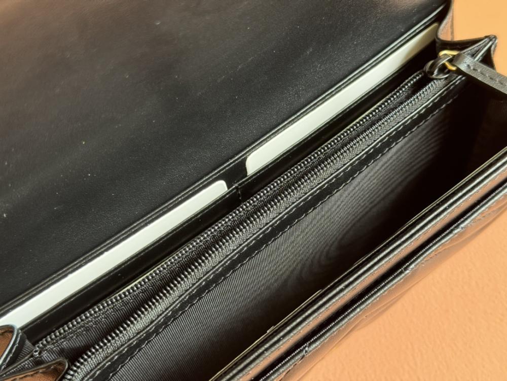 Wallet Style 1215246427