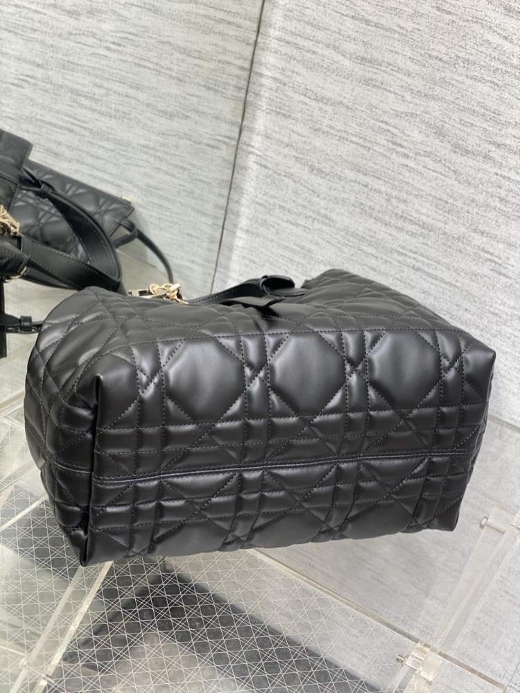 Classic Calfskin Top Handle Bag Style 1407465718