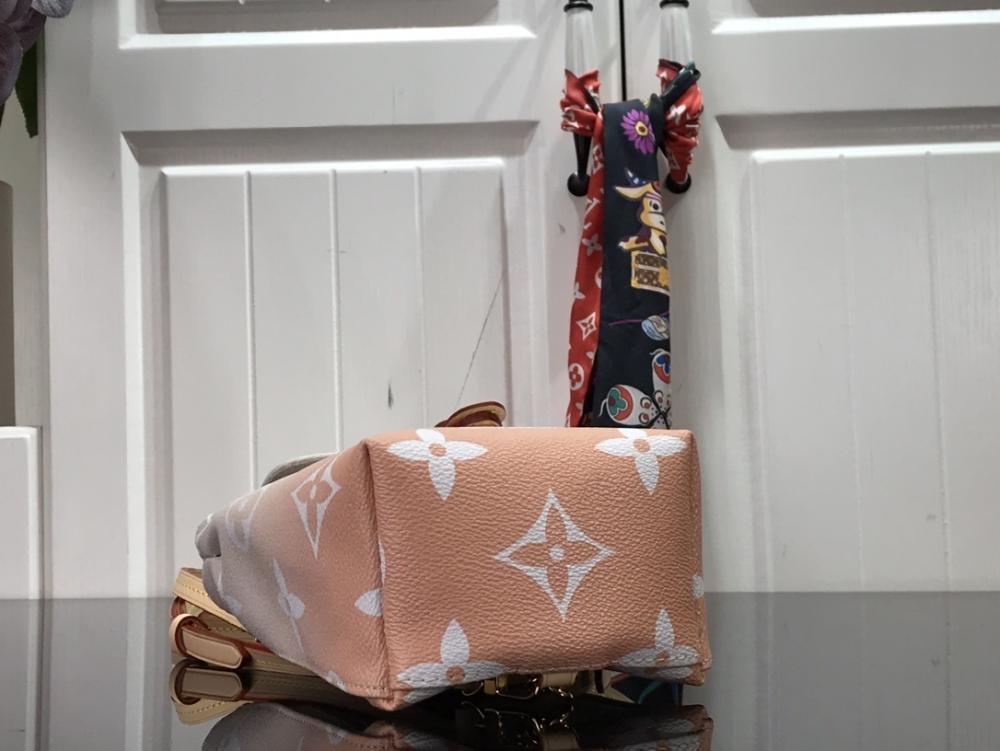 Luxury Backpack Style 719816945