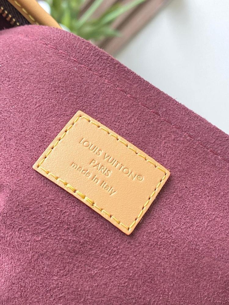 Modern Monogram Leather Shoulder Bag 33.5x20x10cm
