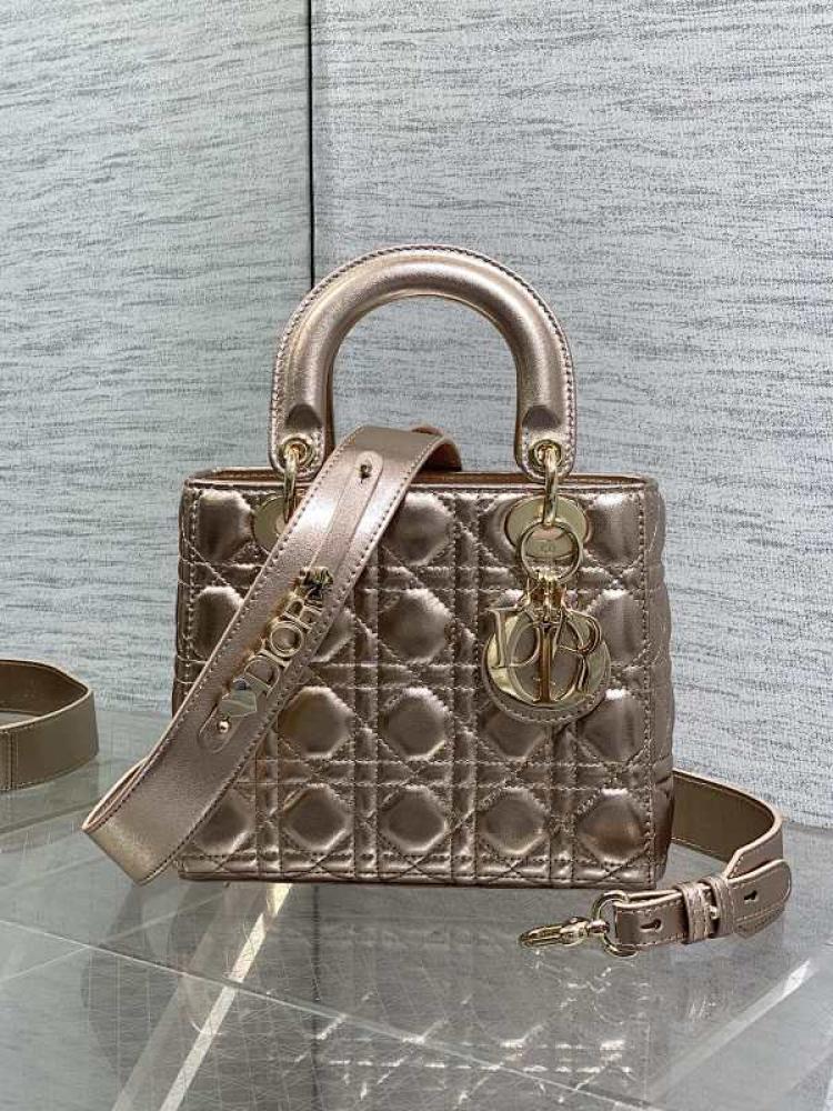 Classic Top Handle Bag Style 504850300