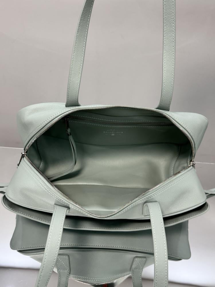 Top Handle Bag Style 355720792