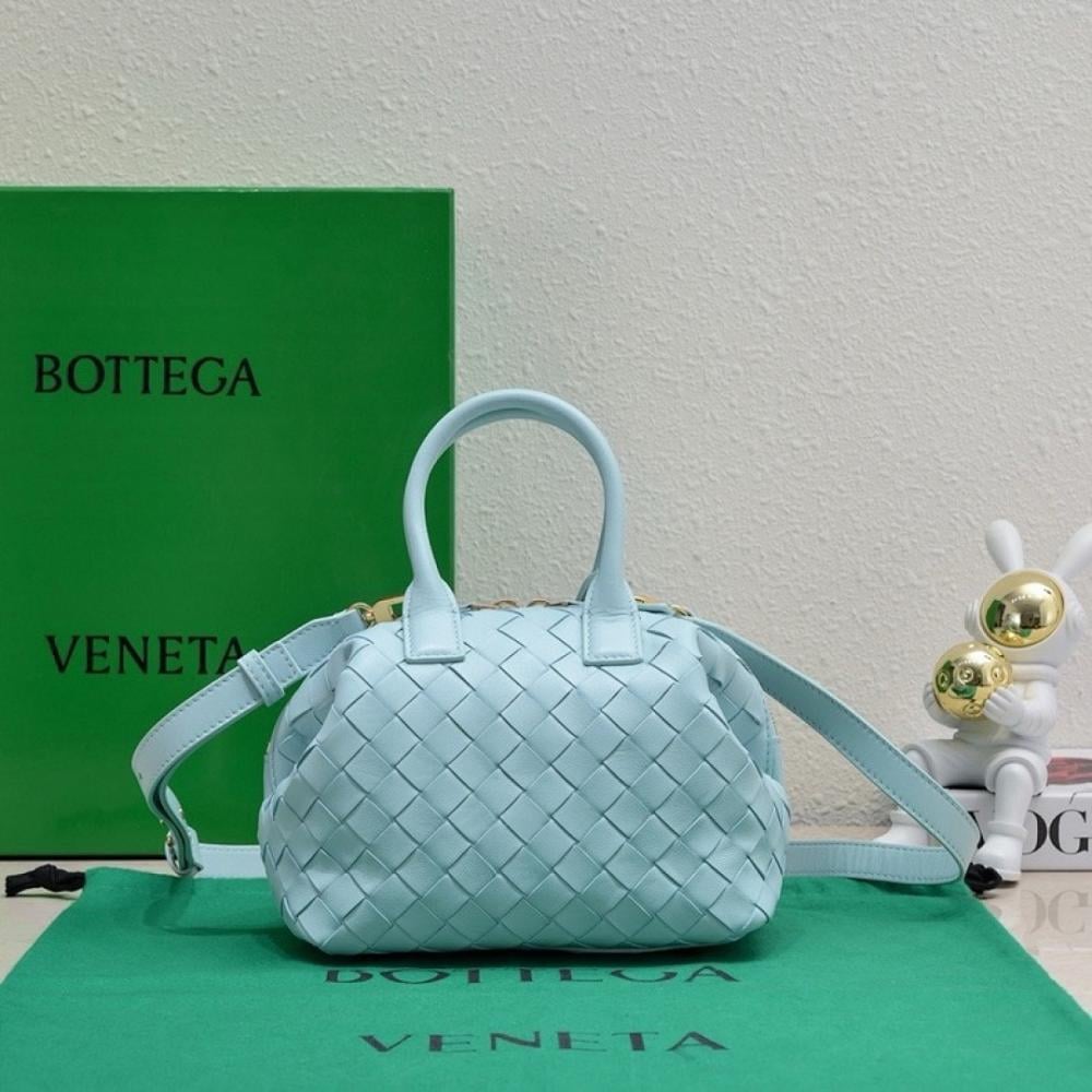 Luxury Premium Woven Lambskin Shoulder Bag 20.5x15.5x10cm