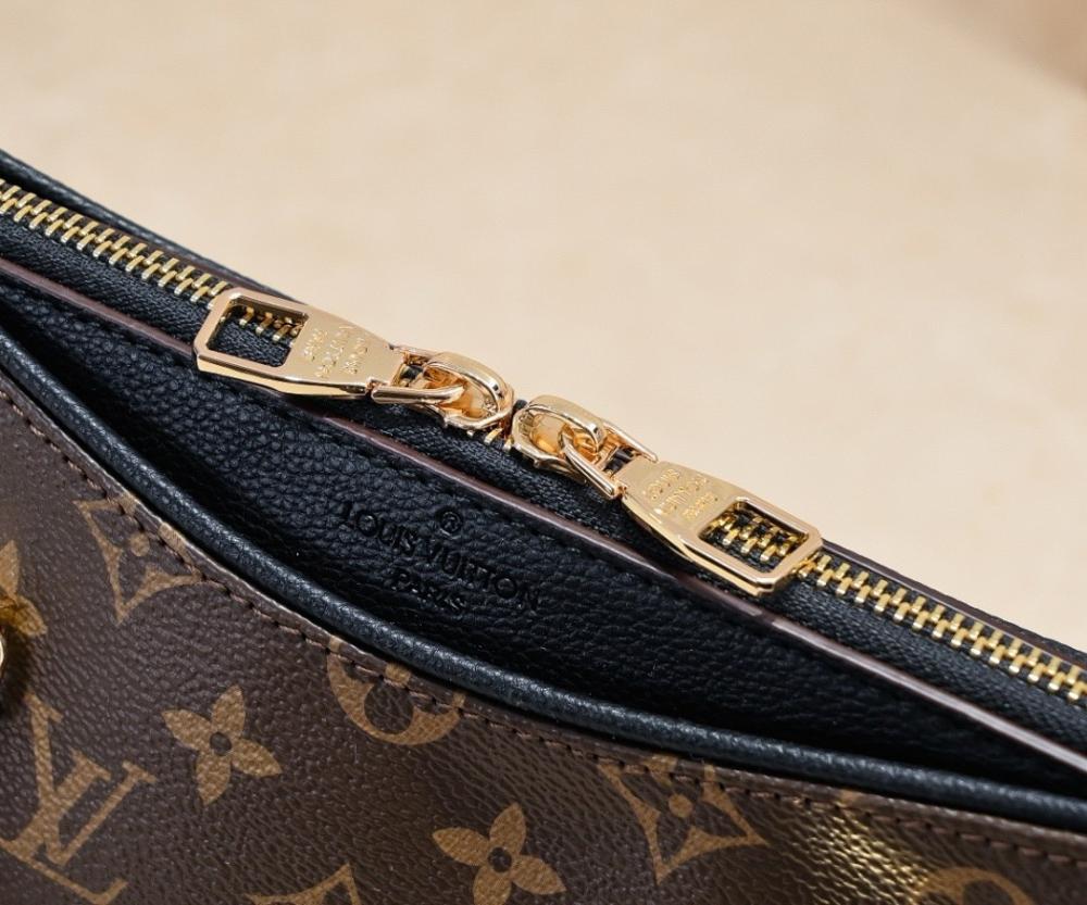 Modern Italian-Inspired Shoulder Bag 27x18x8cm