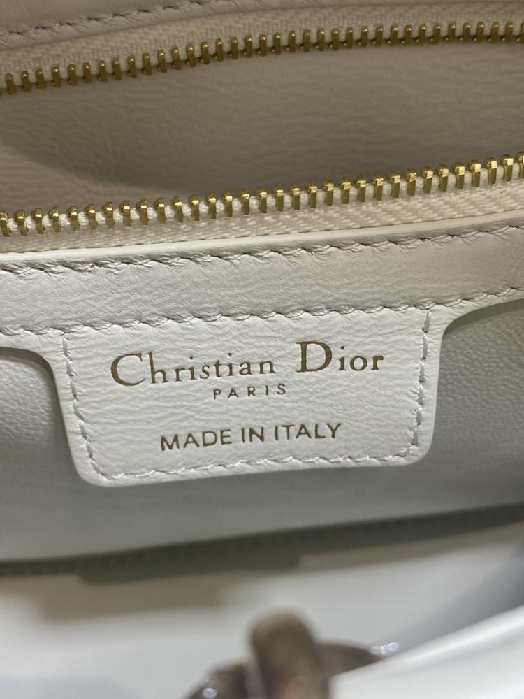 Top Handle Bag Style 251089449