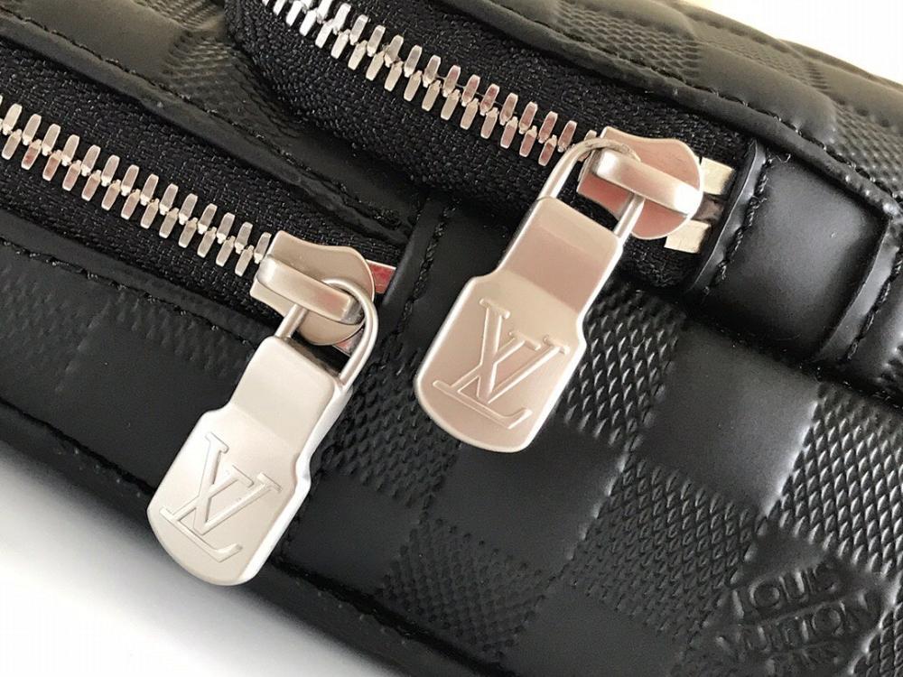 Classic Elegant Leather Shoulder Bag 20x31x10cm
