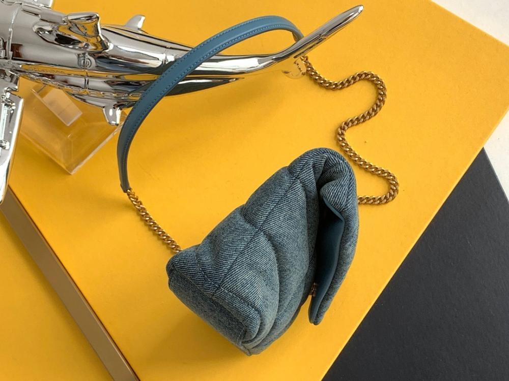 Stylish Gold Crossbody Bag