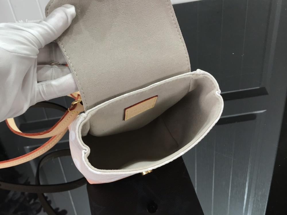Luxury Backpack Style 719816945