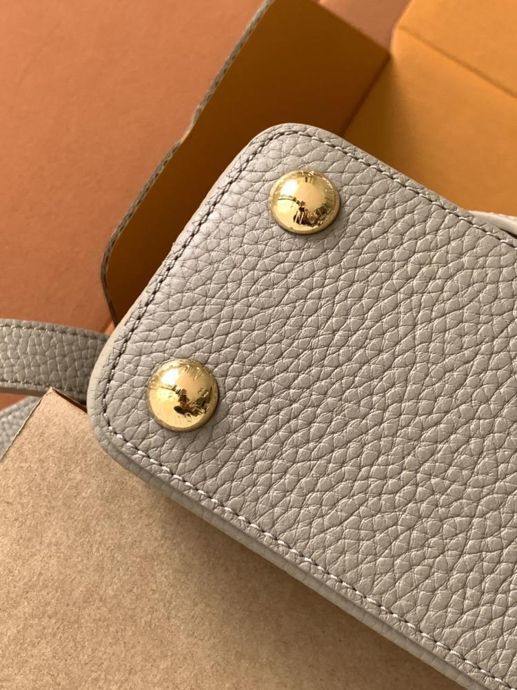 Leather Shoulder Bag Style 938736487