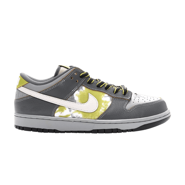 HUF x Dunk Low SB 'Wait, What!?' Friends & Family