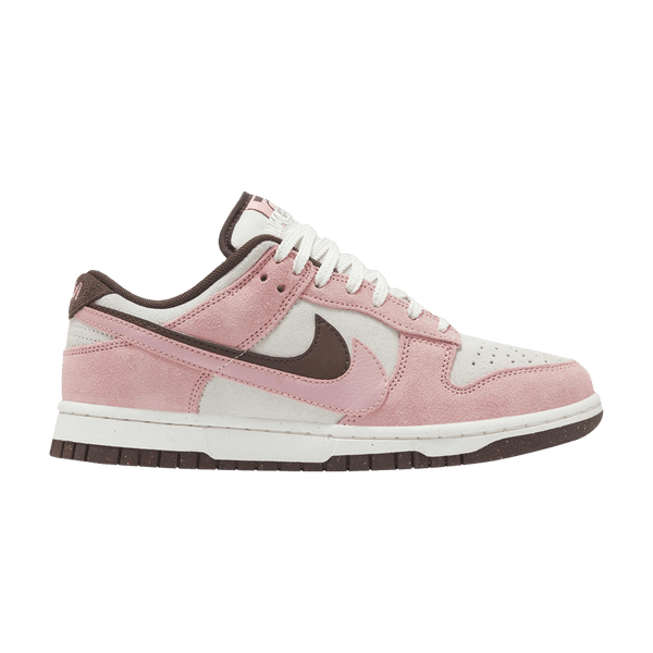 Wmns Dunk Low SE 'Double Swoosh'