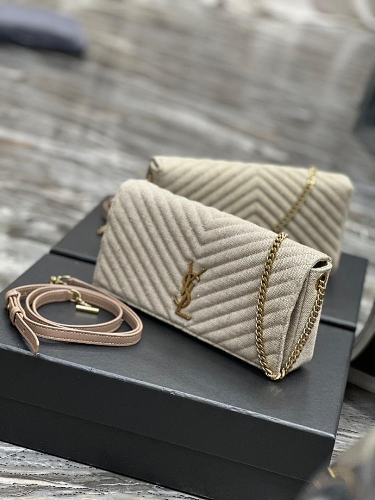 Alma Leather Shoulder Bag 26x13.5x4.5cm Style 2034832108
