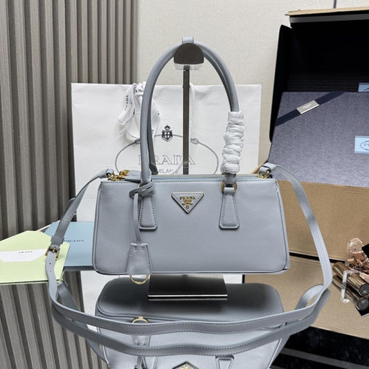 Luxury Leather Top Handle Bag Style 78068166