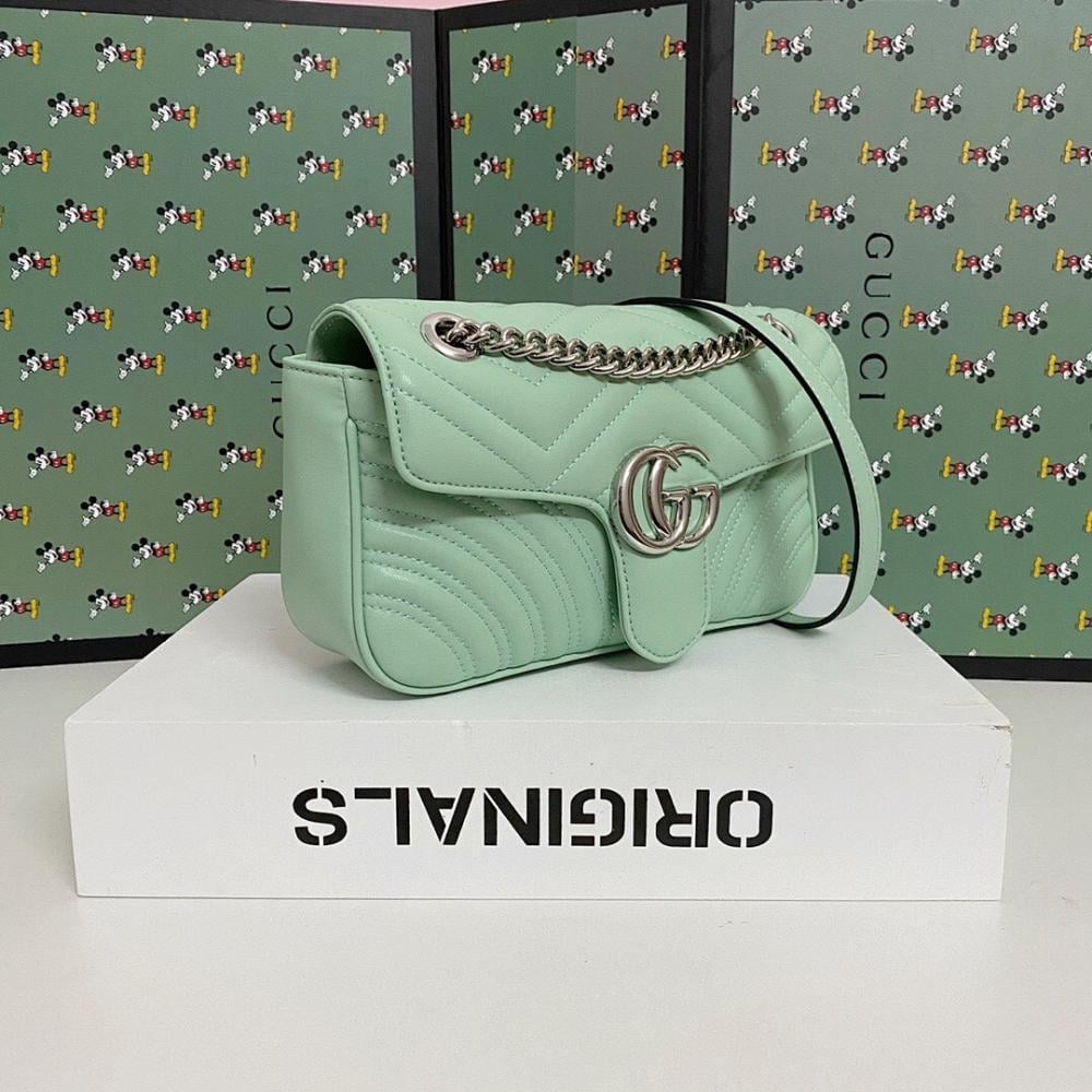 GG Marmont Shoulder Bag Style 641180971