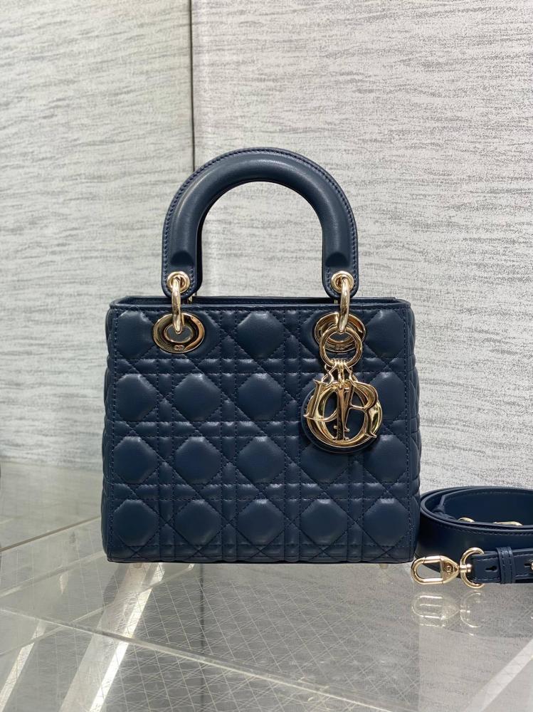Classic Top Handle Bag Style 1505413107