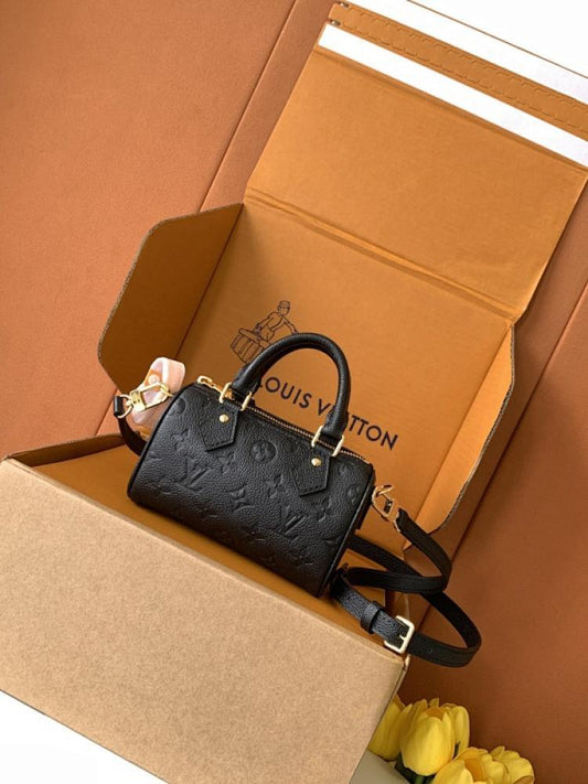 Top Handle Bag Style 167330344