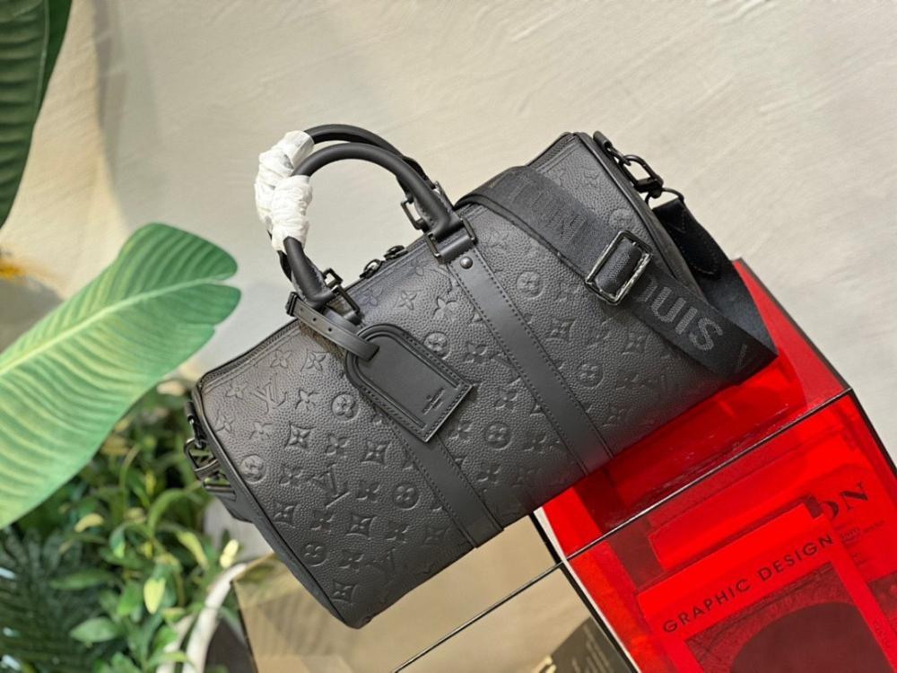 Alma Leather Travel Bag 35x21x6cm