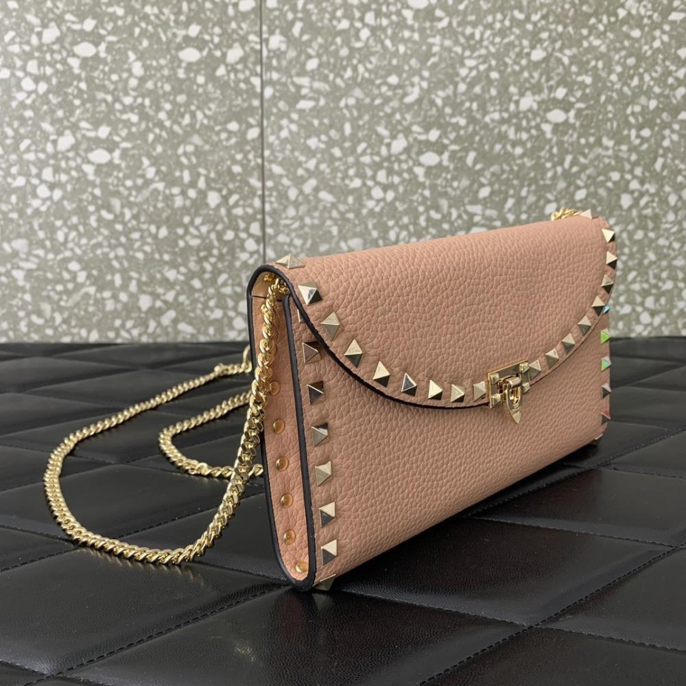 Leather Crossbody Bag Style 689172701