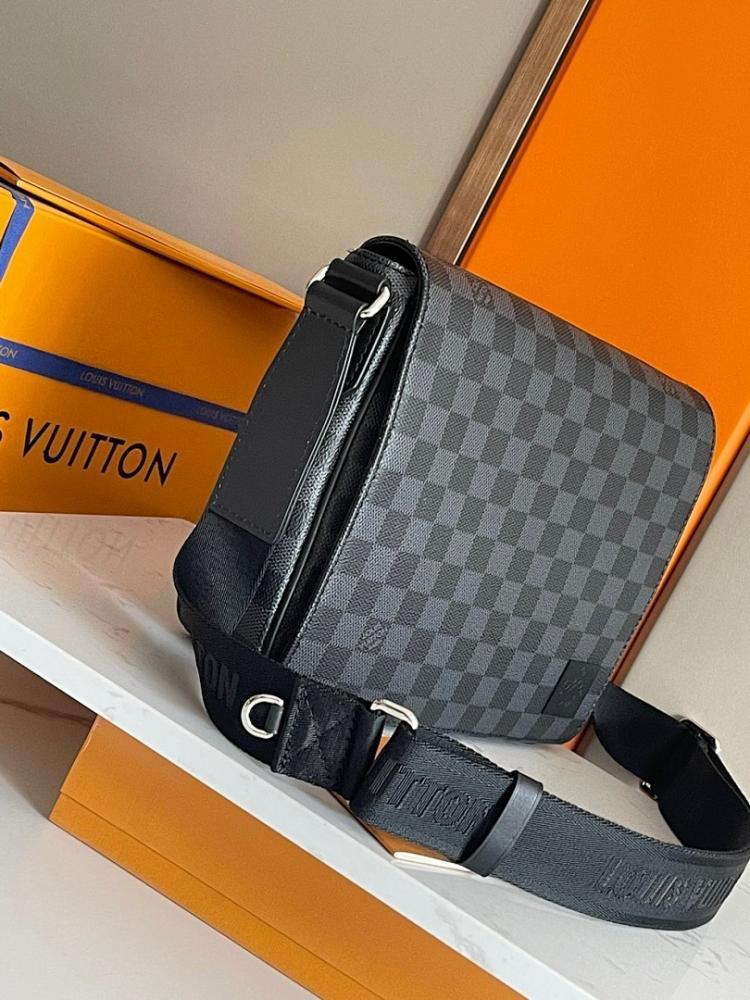 Stylish Premium Leather Shoulder Bag 26x20x7cm
