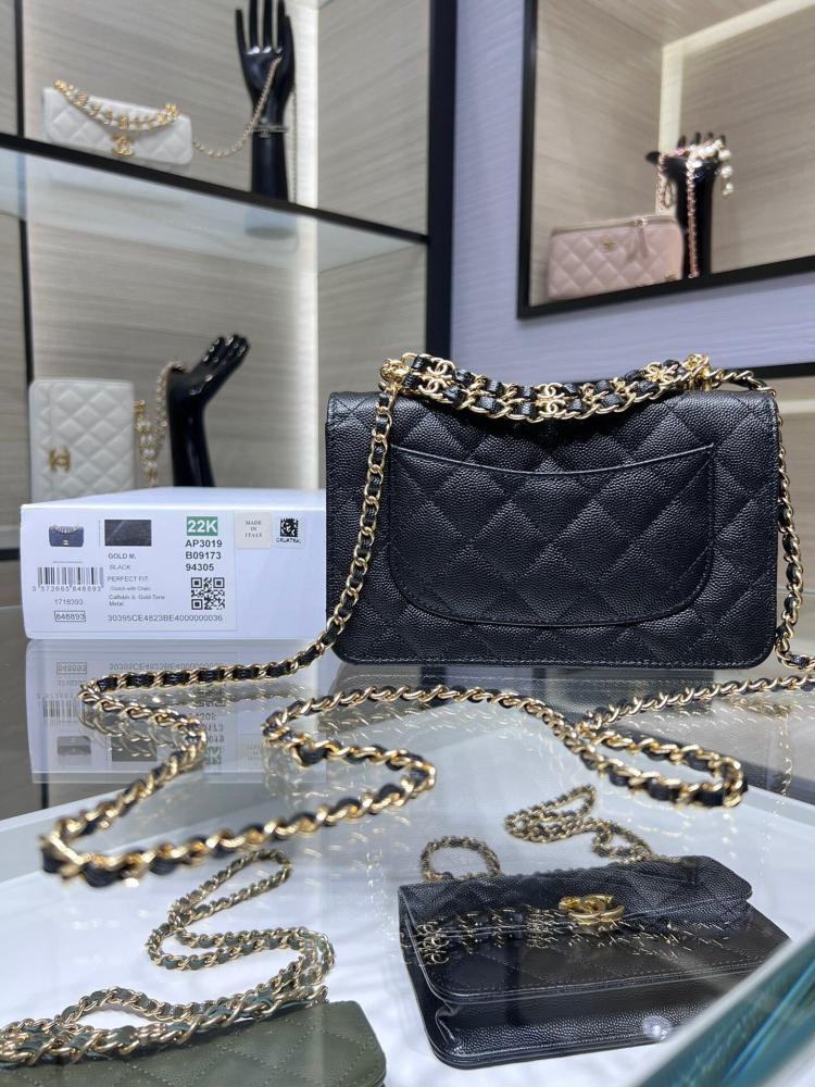 Classic Shoulder Bag Style 1032851538