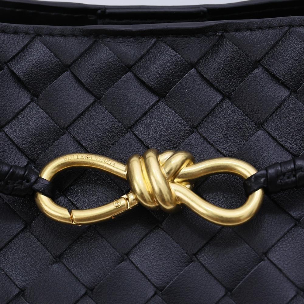 Italian-Inspired Elegant Bag 25x32x11cm