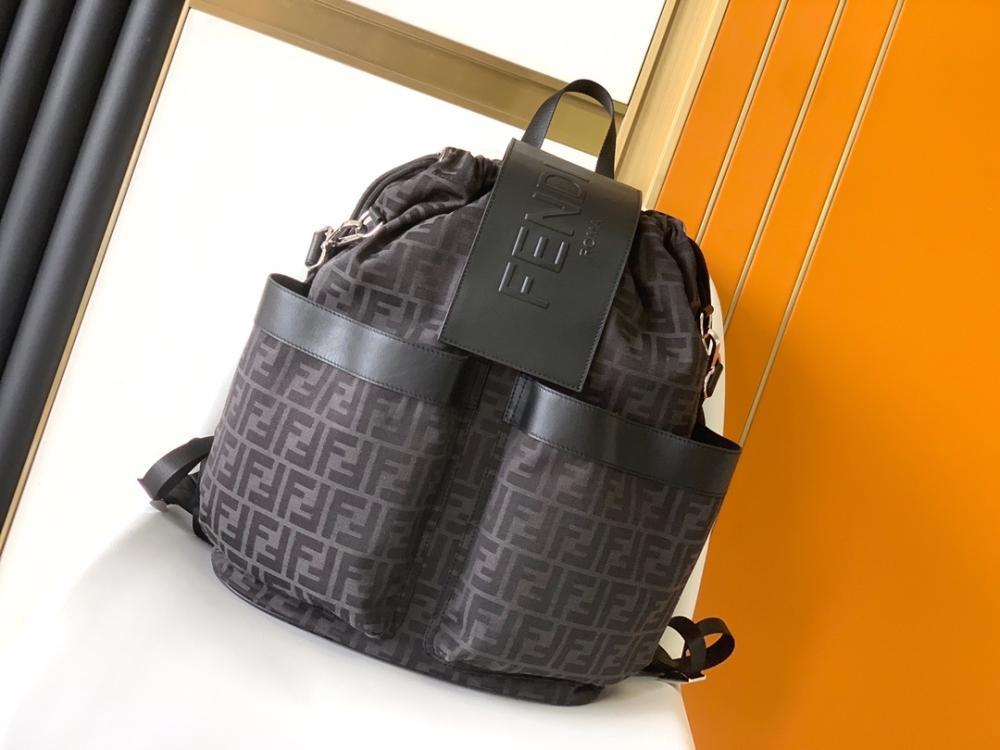 Luxury Leather Shoulder Bag Style 421704791