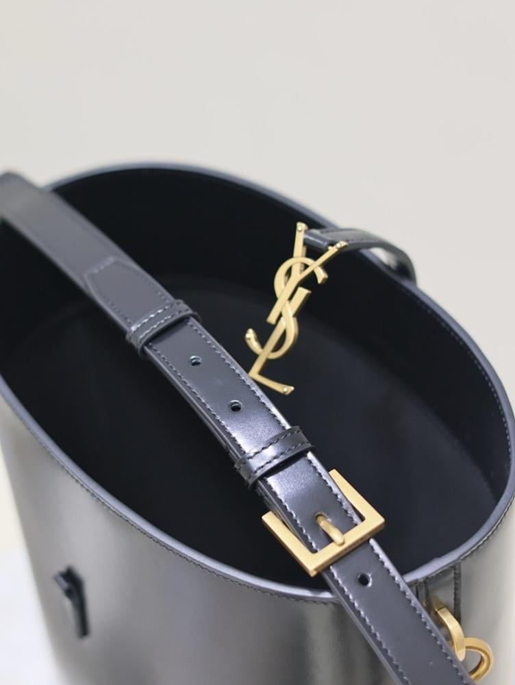 Modern Calfskin Crossbody Bag 32x21x16cm