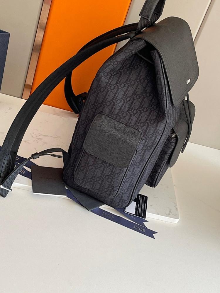 Classic Refined Crossbody Bag 26.5x41.5x17.5cm