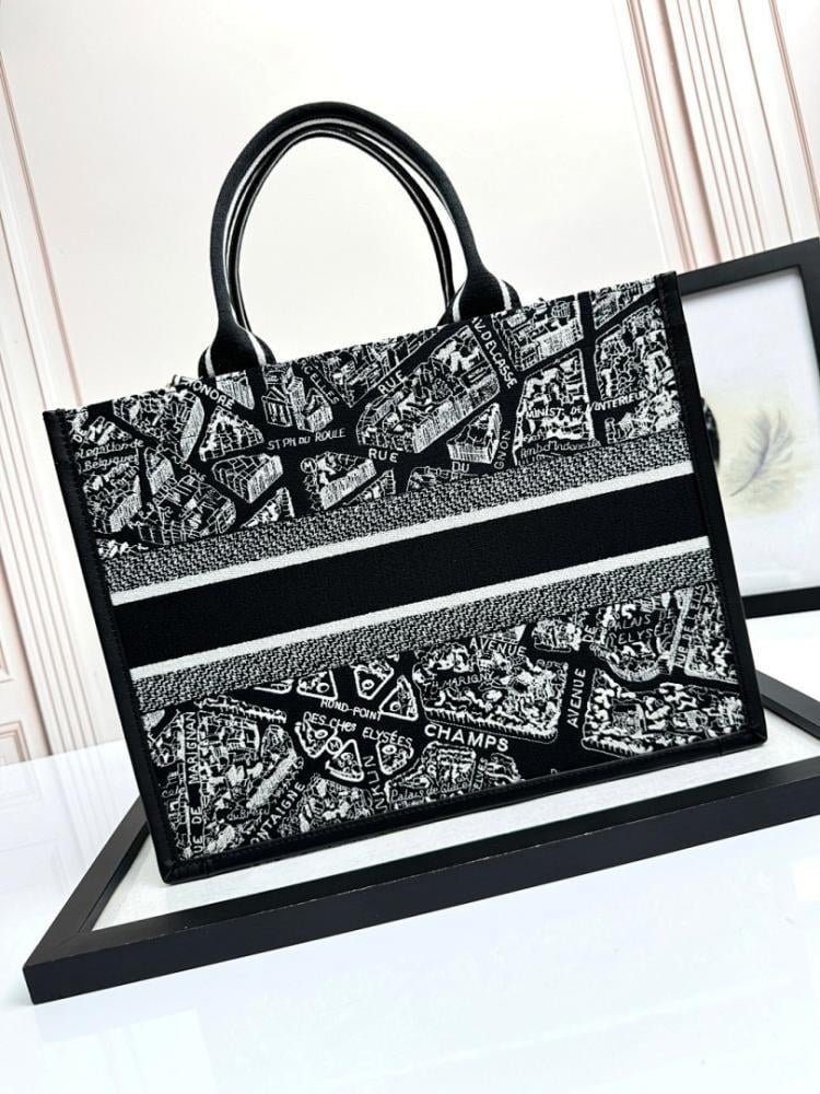 Modern Premium Embroidered Leather Shoulder Bag 36.5x28x17.5cm