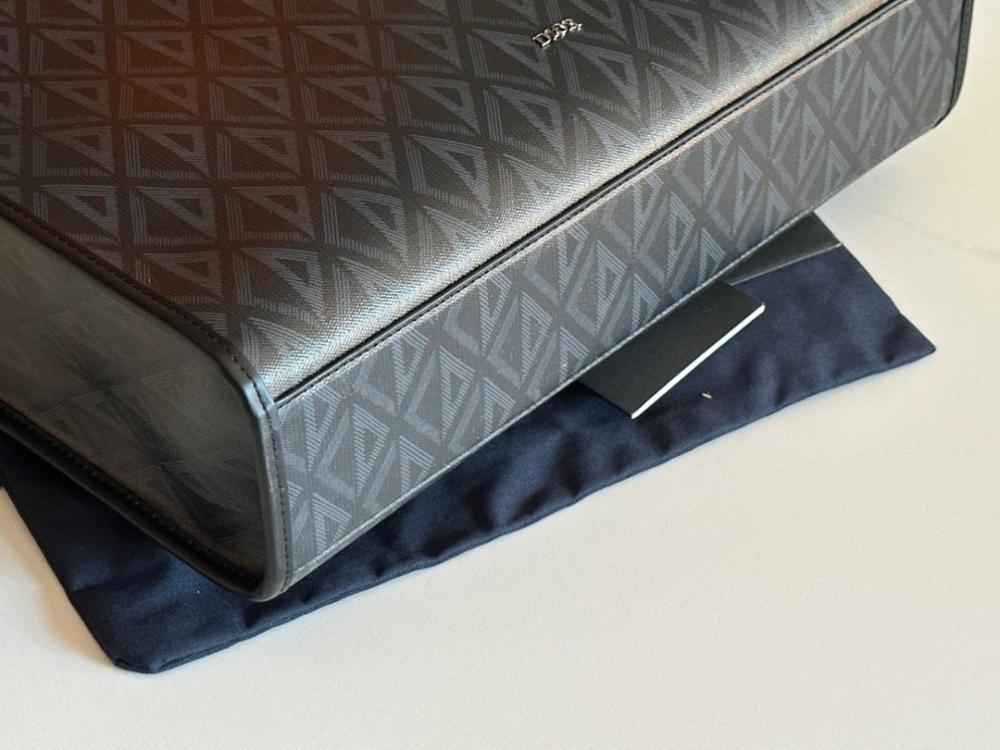 Modern Printed Leather Shoulder Bag 39x35x11cm