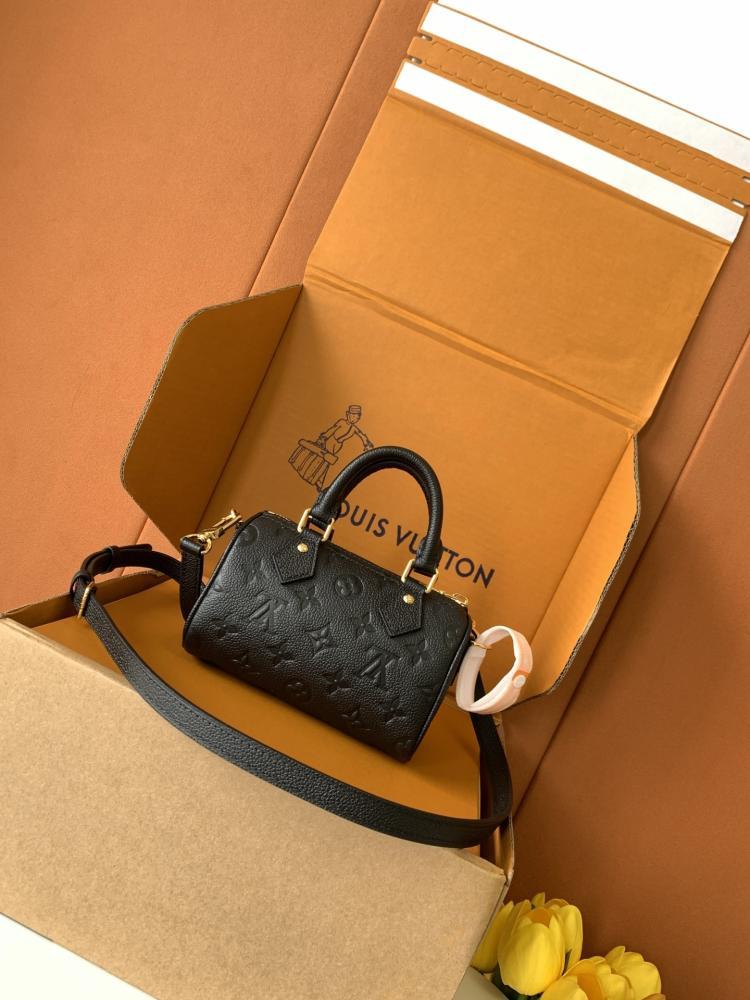Top Handle Bag Style 167330344