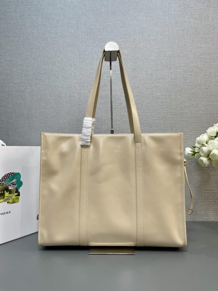 Top Handle Bag Style 1061358580