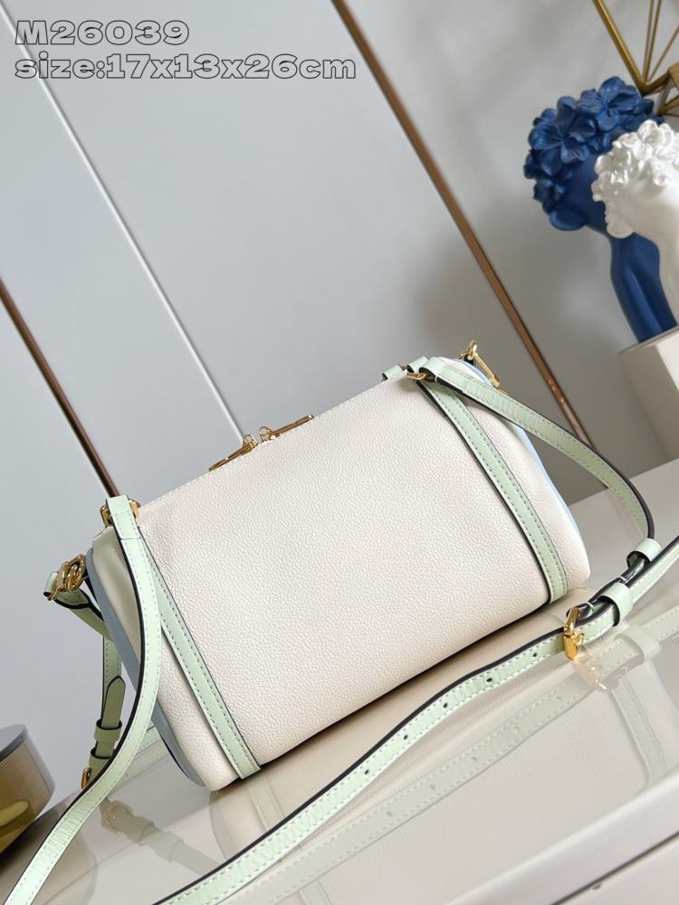 Classic Travel Bag Style 1460032511