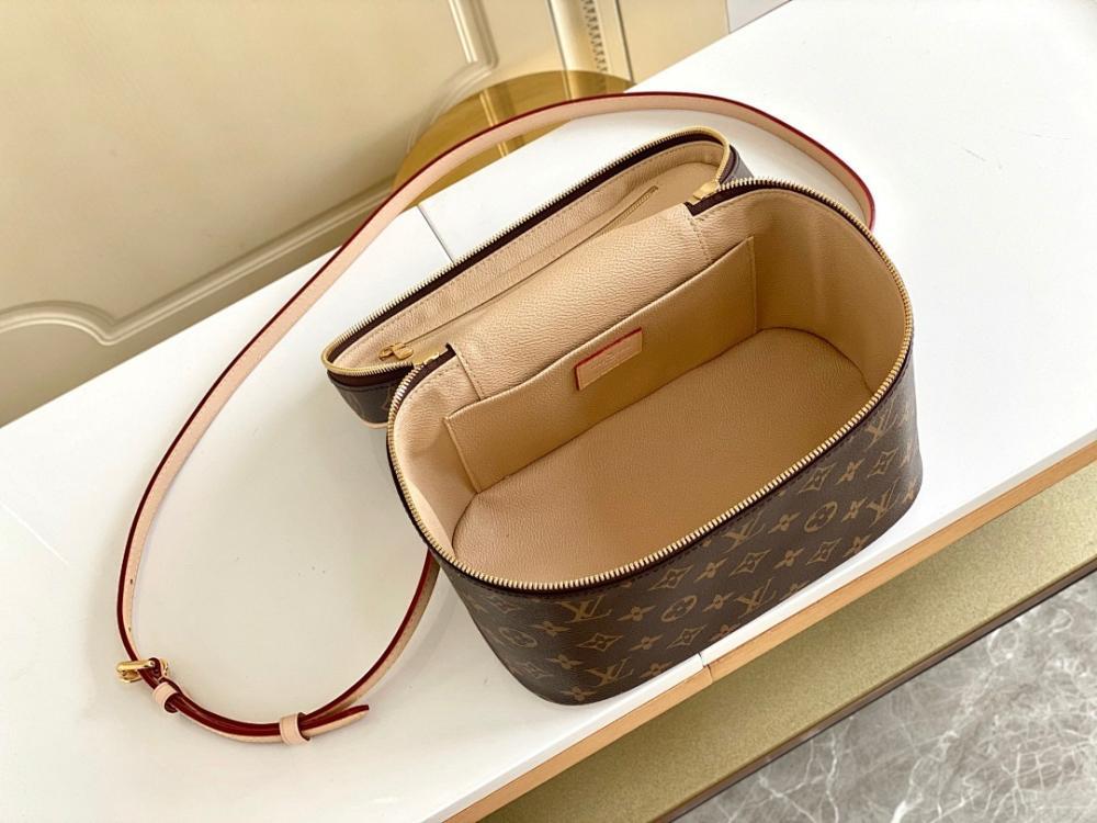 Modern Stylish Crossbody Bag 24x18x14.5cm