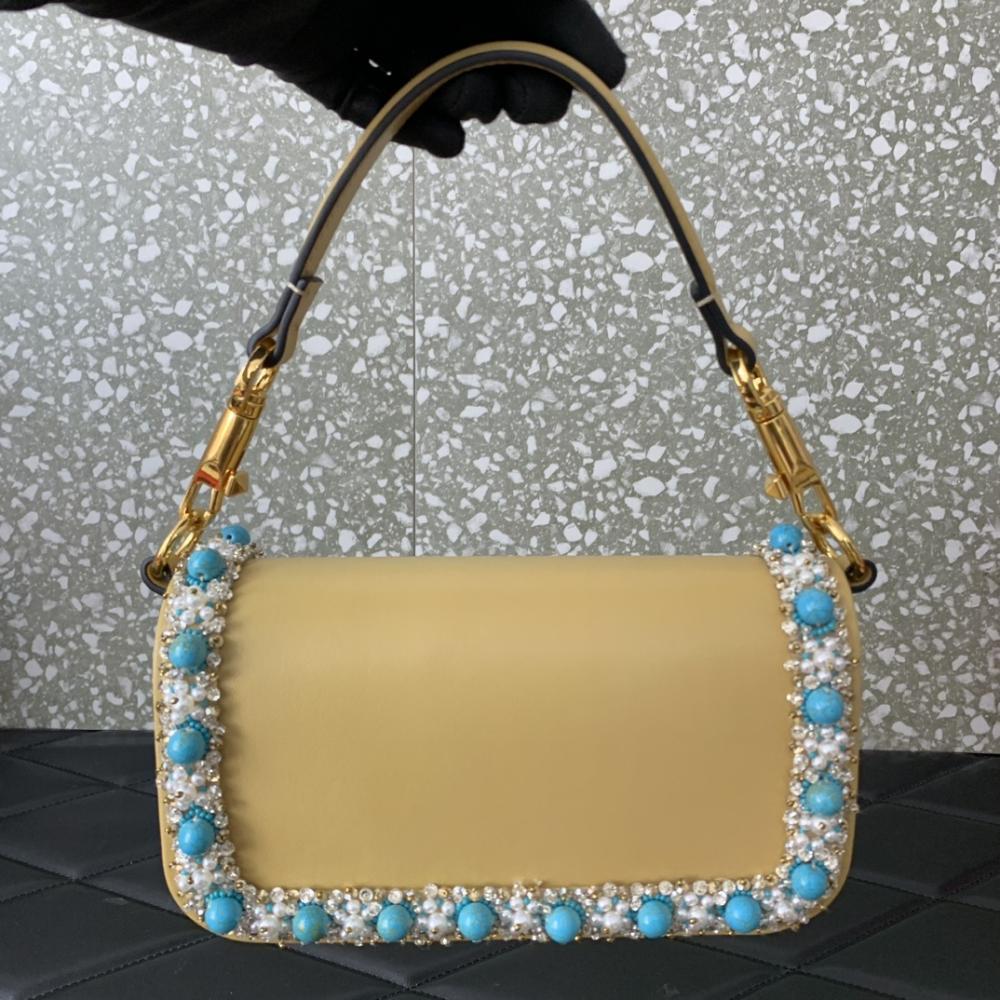Shoulder Bag Style 930346806