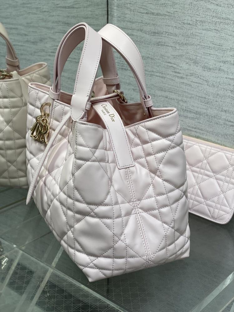 Classic Calfskin Top Handle Bag Style 318267375