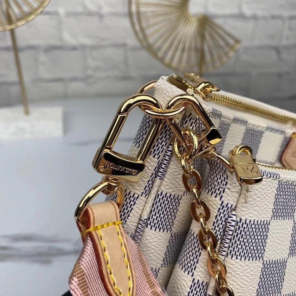 Modern Luxury Monogram Shoulder Bag 24x13x4.5cm