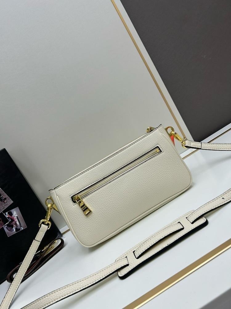 Italian-Inspired Luxury Leather Shoulder Bag 26x14x9cm