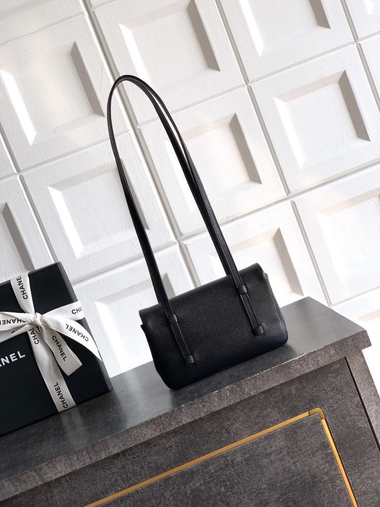 Classic Leather Shoulder Bag Style 281451986