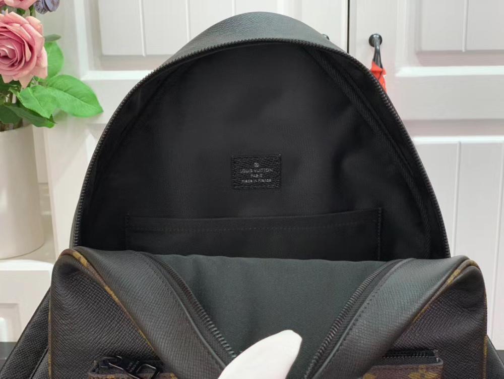 Luxury Backpack Style 1231756071