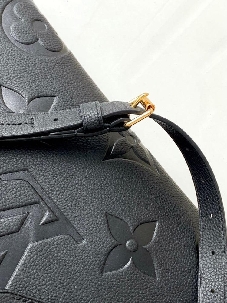 Stylish Leather Bag 36x22x9cm