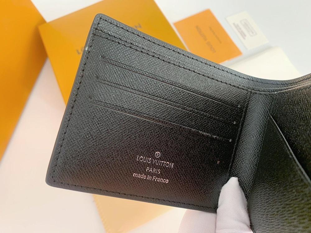 Classic Refined Wallet 11x9cm