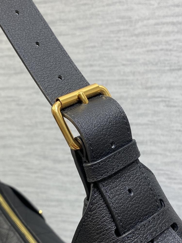 Classic Leather Top Handle Bag Style 54448968